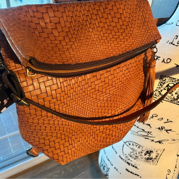 Patricia Nash Luzille Convertible Backpack Woven Tan main image 4
